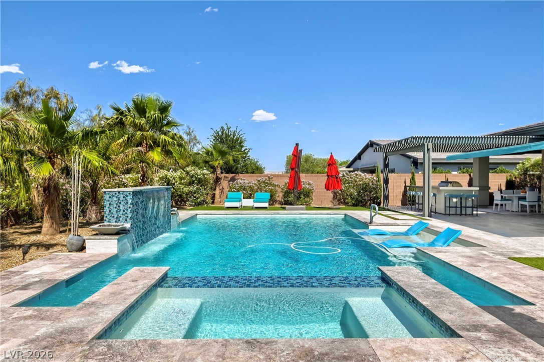 8494 Wolf Mountain Court Las Vegas NV 89129
