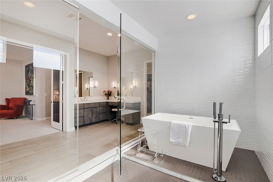 8494 Wolf Mountain Court Las Vegas NV 89129