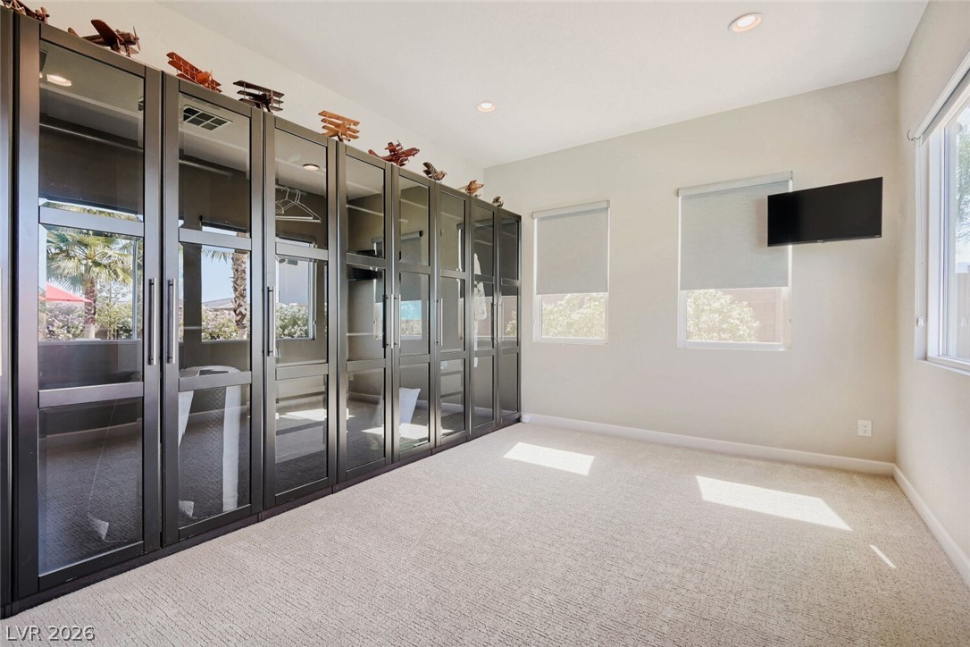 8494 Wolf Mountain Court Las Vegas NV 89129
