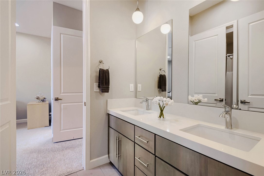 8494 Wolf Mountain Court Las Vegas NV 89129