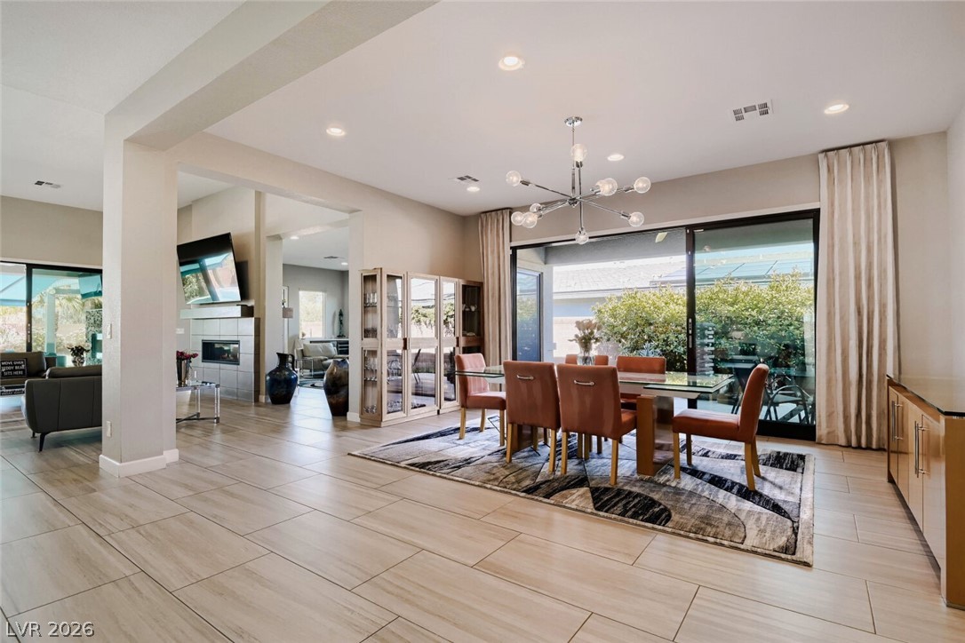8494 Wolf Mountain Court Las Vegas NV 89129