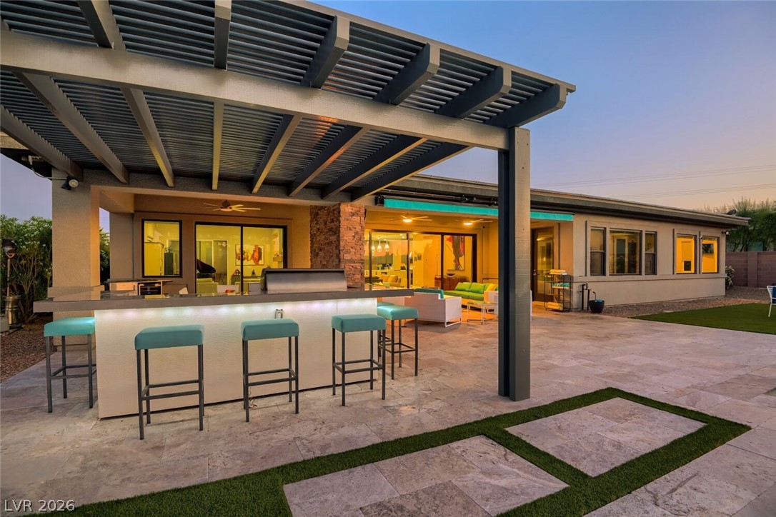8494 Wolf Mountain Court Las Vegas NV 89129