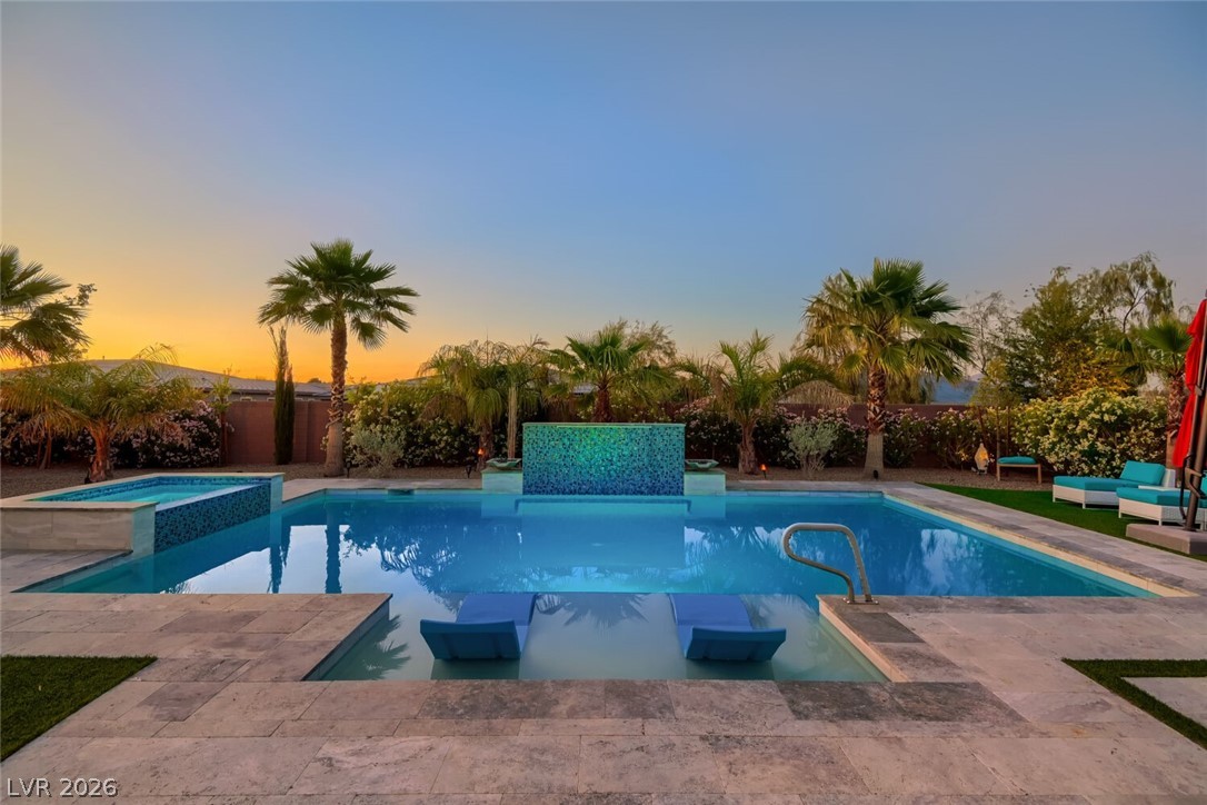 8494 Wolf Mountain Court Las Vegas NV 89129