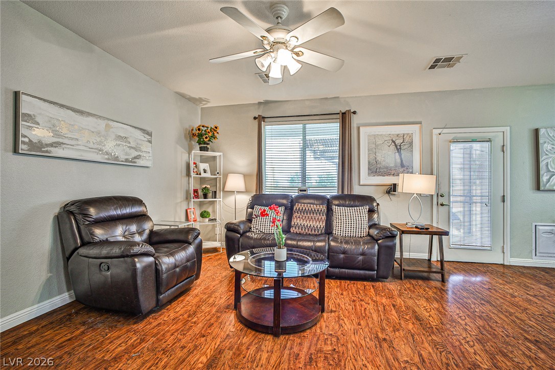 672 Kentons Run Avenue Henderson NV 89052