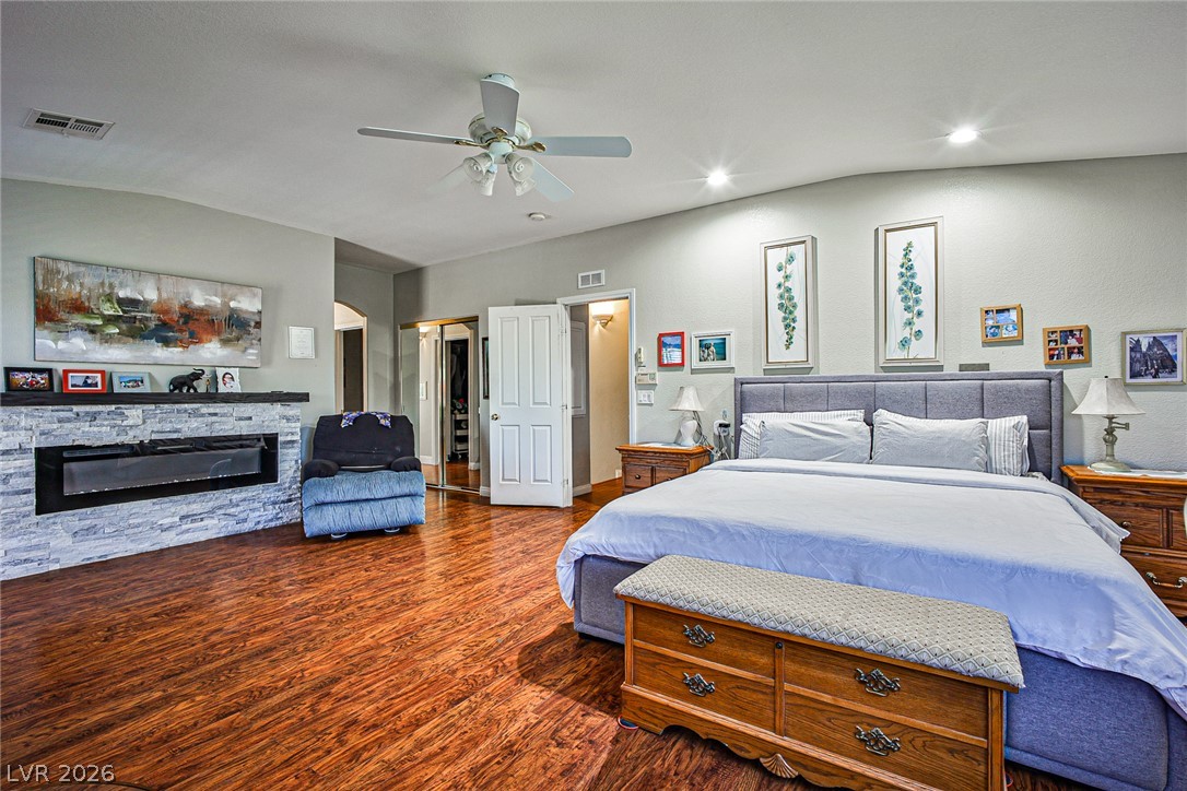 672 Kentons Run Avenue Henderson NV 89052
