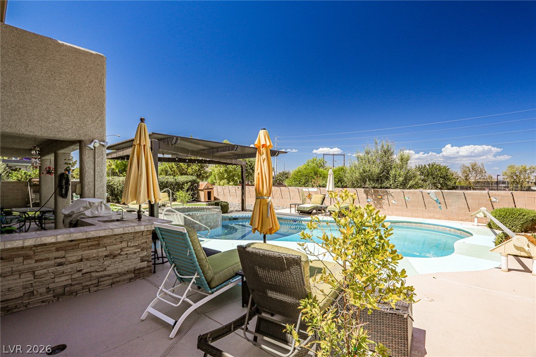 672 Kentons Run Avenue Henderson NV 89052