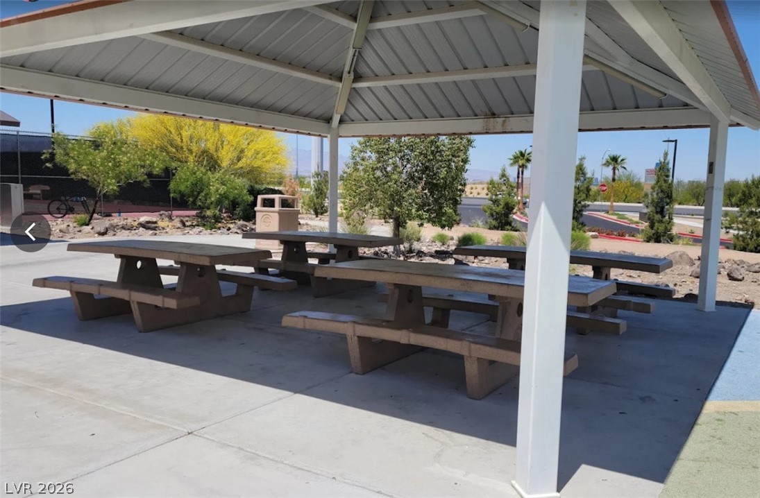 672 Kentons Run Avenue Henderson NV 89052