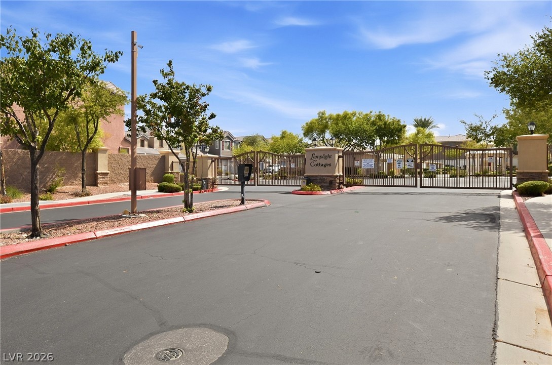 7608 Belhurst Avenue Las Vegas NV 89113