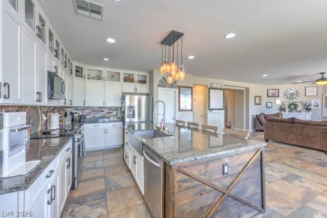 1593 Valley Home Court Logandale NV 89021
