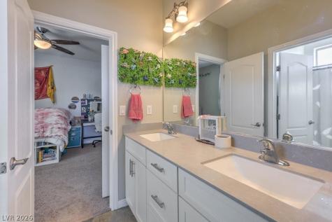 1593 Valley Home Court Logandale NV 89021