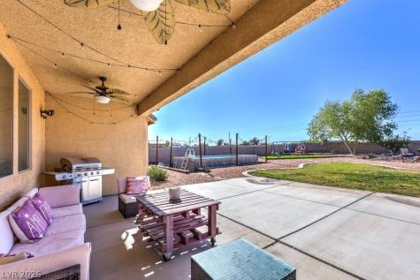 1593 Valley Home Court Logandale NV 89021