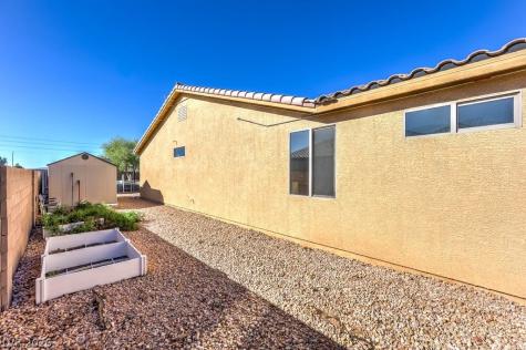 1593 Valley Home Court Logandale NV 89021