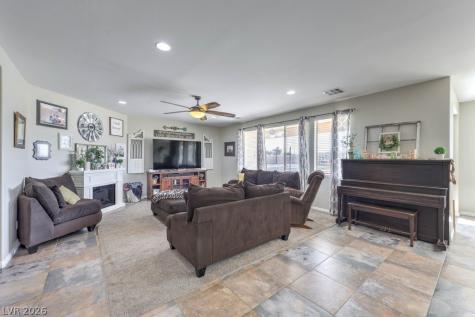 1593 Valley Home Court Logandale NV 89021