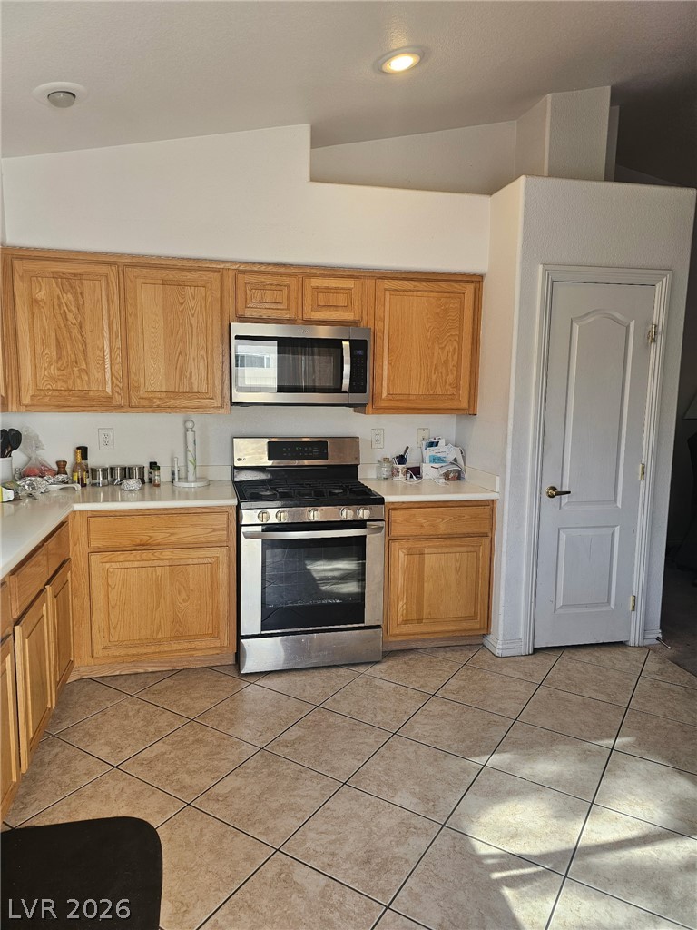 8594 Dyker Heights Avenue Las Vegas NV 89178