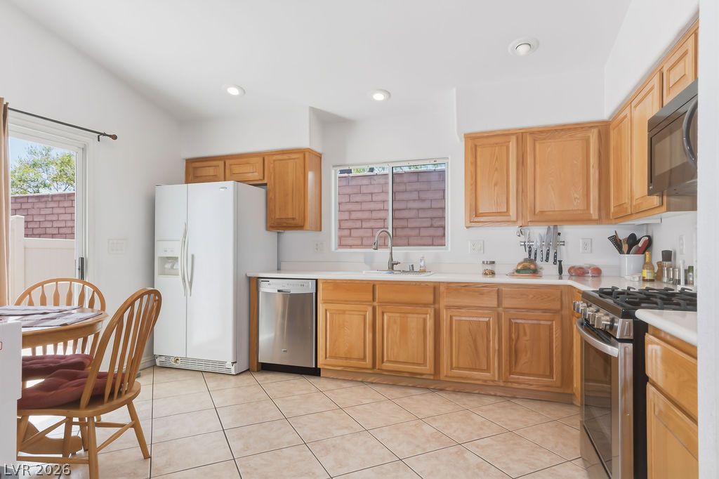 8594 Dyker Heights Avenue Las Vegas NV 89178