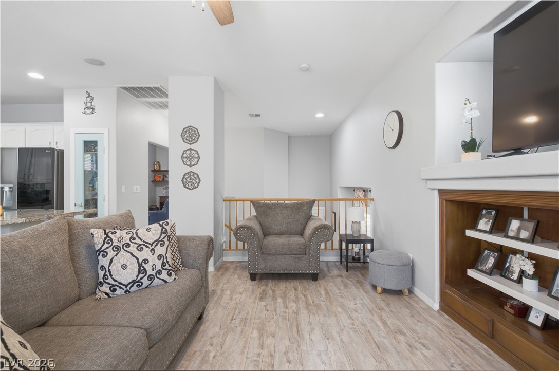 8440 Cheerful Brook Avenue Las Vegas NV 89143