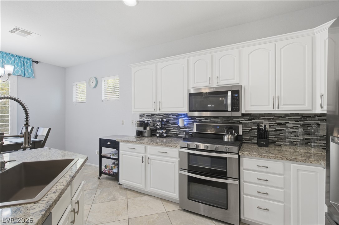 8440 Cheerful Brook Avenue Las Vegas NV 89143