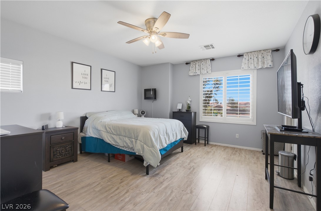 8440 Cheerful Brook Avenue Las Vegas NV 89143