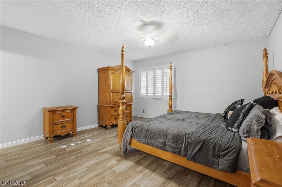 2395 Los Feliz Street Las Vegas NV 89156