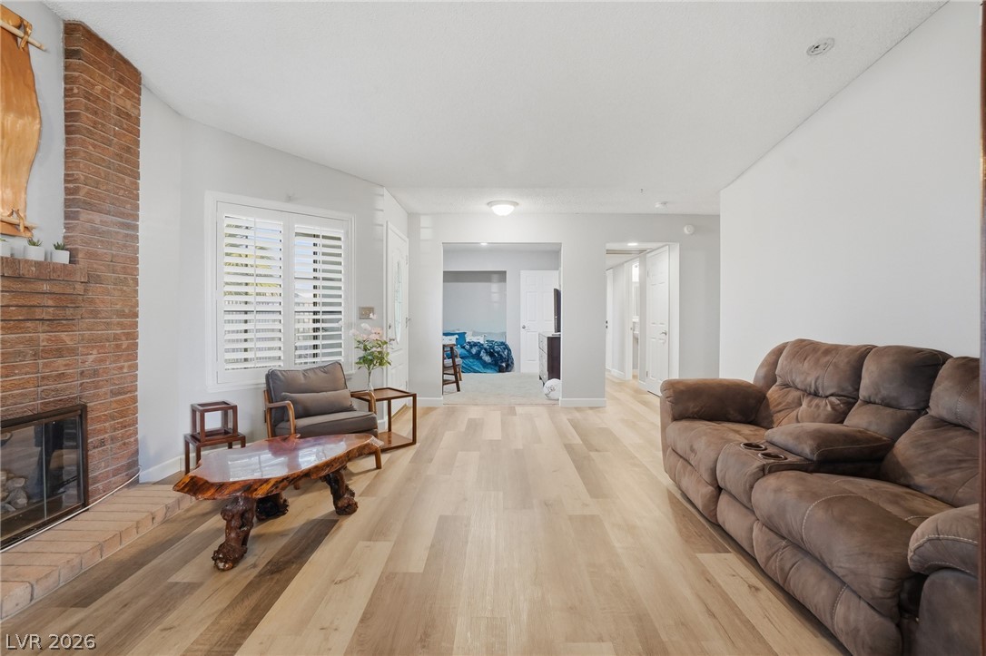 2395 Los Feliz Street Las Vegas NV 89156