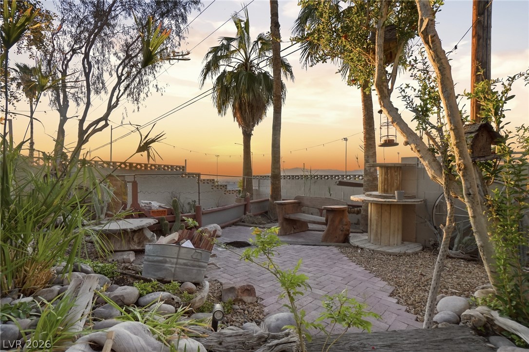 2395 Los Feliz Street Las Vegas NV 89156