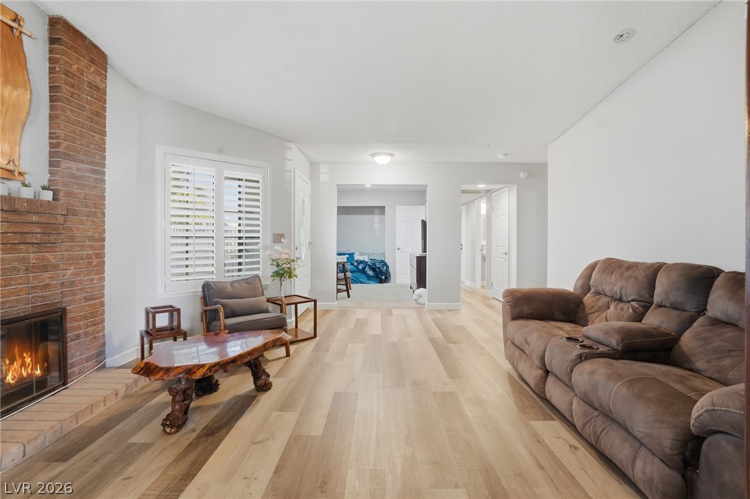 2395 Los Feliz Street Las Vegas NV 89156