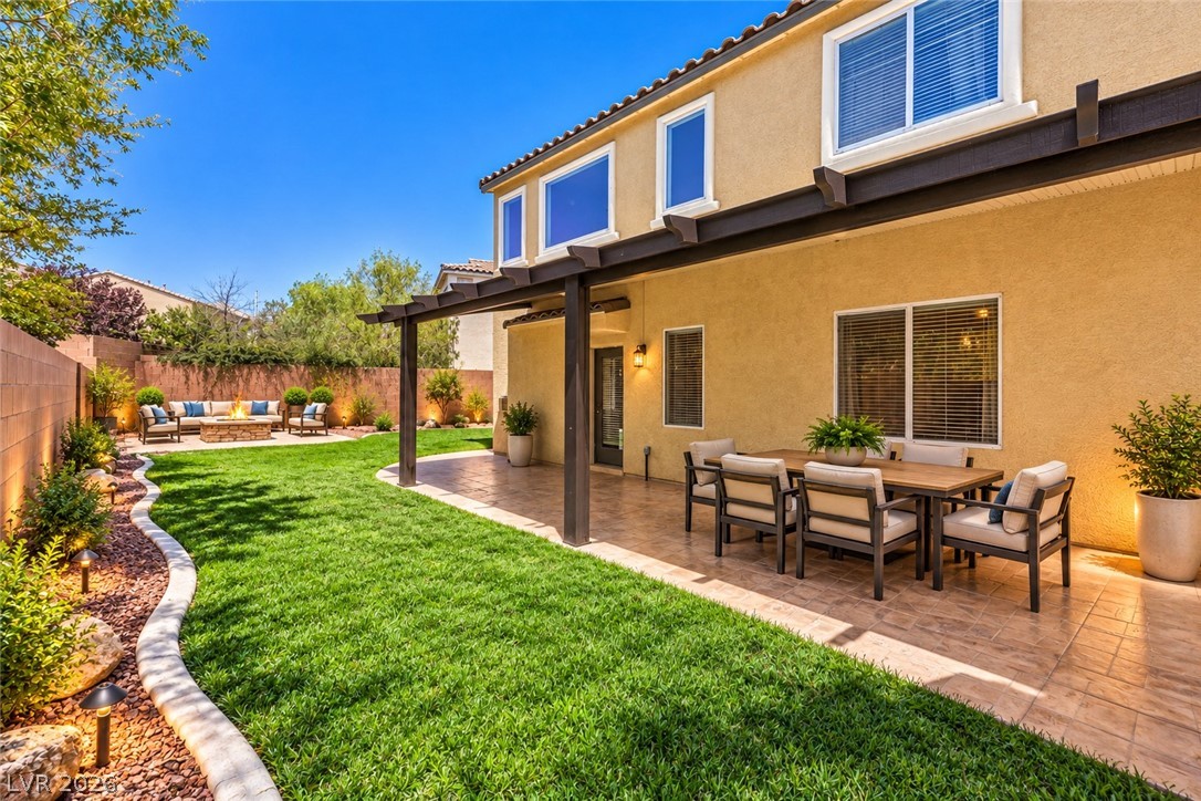 10731 Drake Ridge Avenue Las Vegas NV 89166