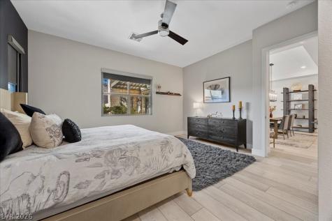 4262 Swift Street Las Vegas NV 89135