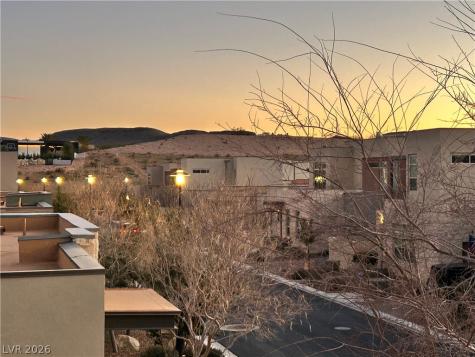 4262 Swift Street Las Vegas NV 89135