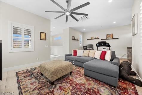 4262 Swift Street Las Vegas NV 89135
