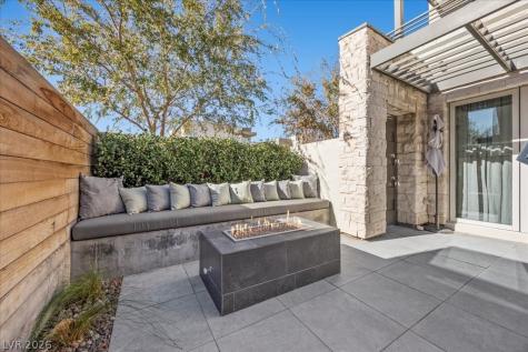 4262 Swift Street Las Vegas NV 89135