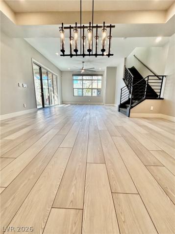 4262 Swift Street Las Vegas NV 89135