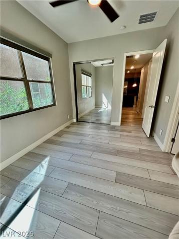 4262 Swift Street Las Vegas NV 89135