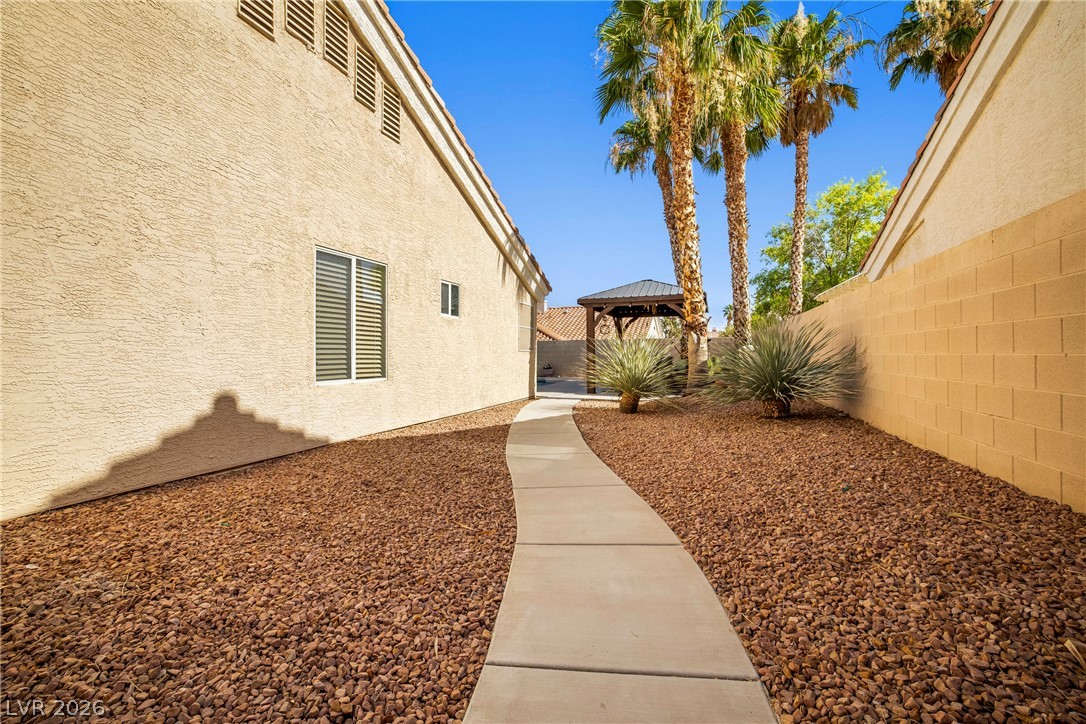 8021 Canyon Wren Avenue Las Vegas NV 89149