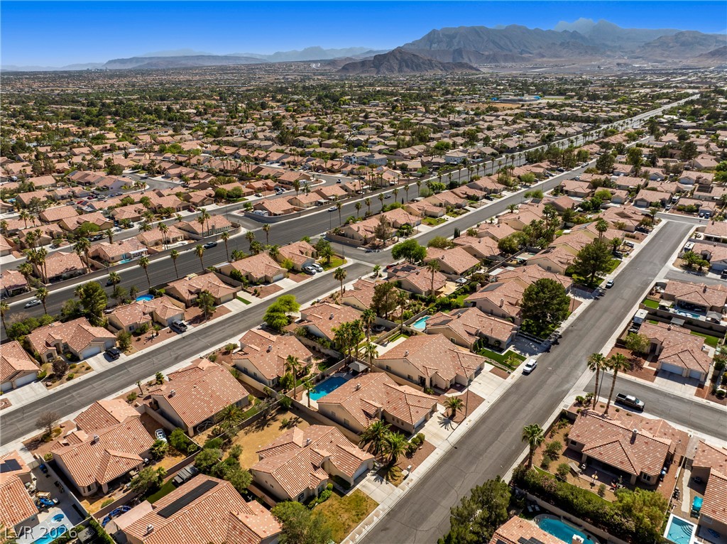 8021 Canyon Wren Avenue Las Vegas NV 89149