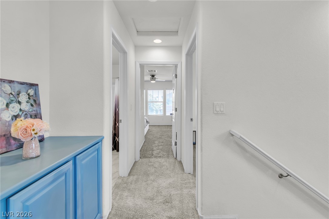 10534 Hartford Hills Avenue Las Vegas NV 89166