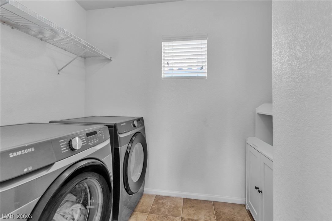 10534 Hartford Hills Avenue Las Vegas NV 89166