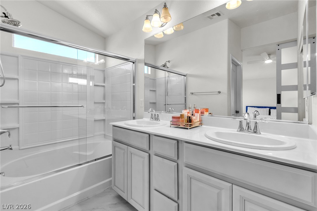 10534 Hartford Hills Avenue Las Vegas NV 89166