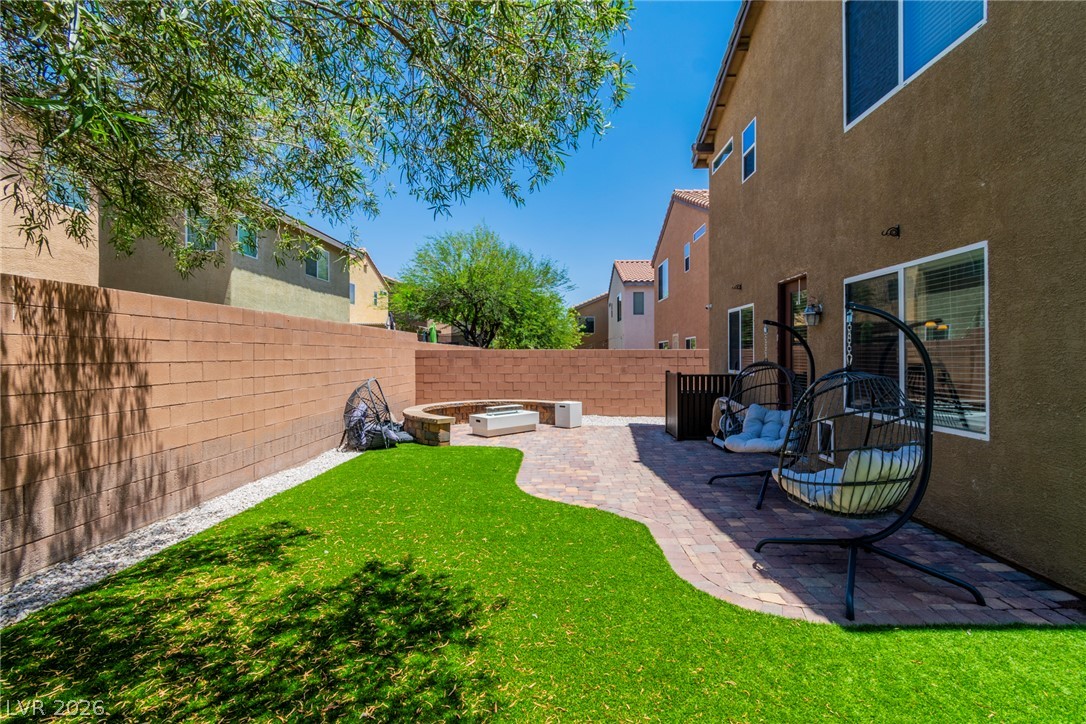10534 Hartford Hills Avenue Las Vegas NV 89166