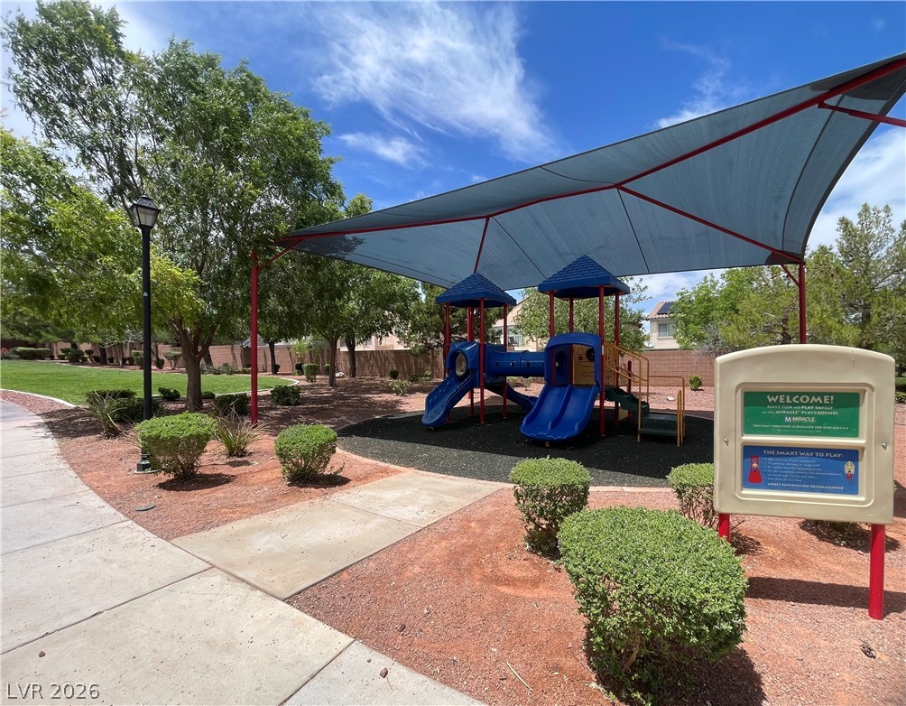 10534 Hartford Hills Avenue Las Vegas NV 89166