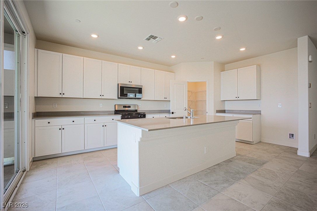 5644 Hill Spire Street Las Vegas NV 89166