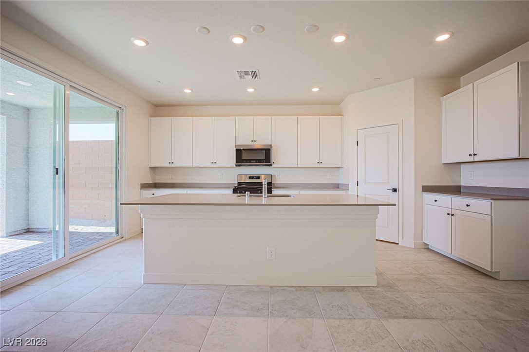 5644 Hill Spire Street Las Vegas NV 89166