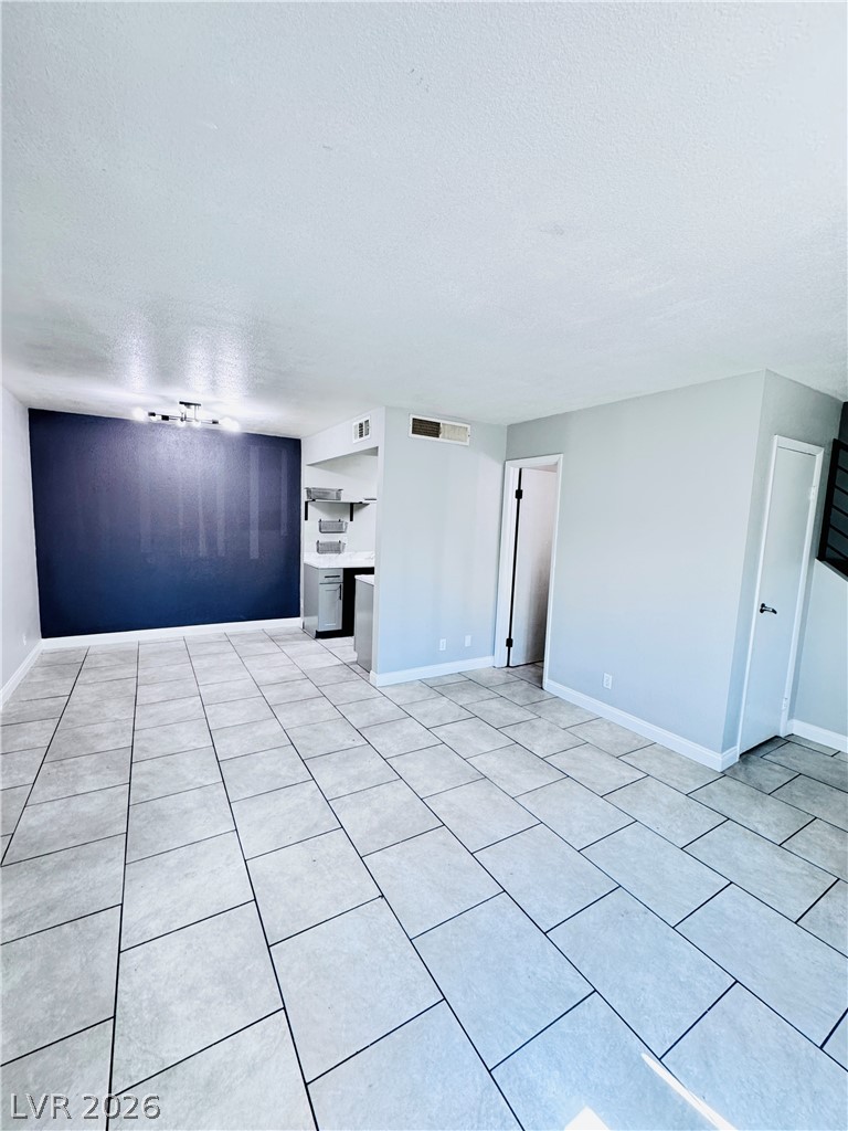 3671 Villa Knolls East Drive Las Vegas NV 89120