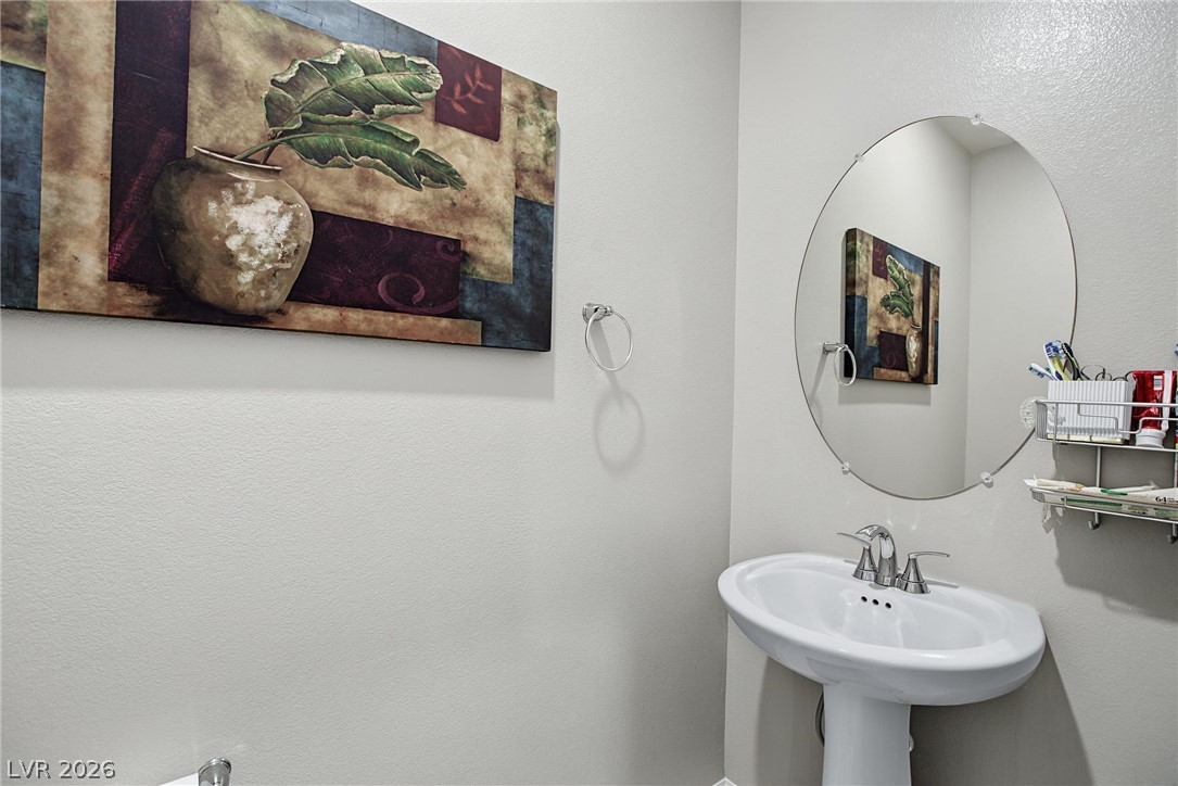 8958 Raven Patch Street Las Vegas NV 89113