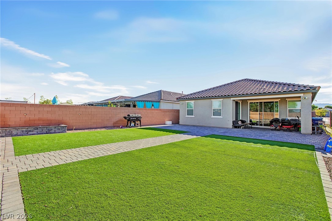 8958 Raven Patch Street Las Vegas NV 89113