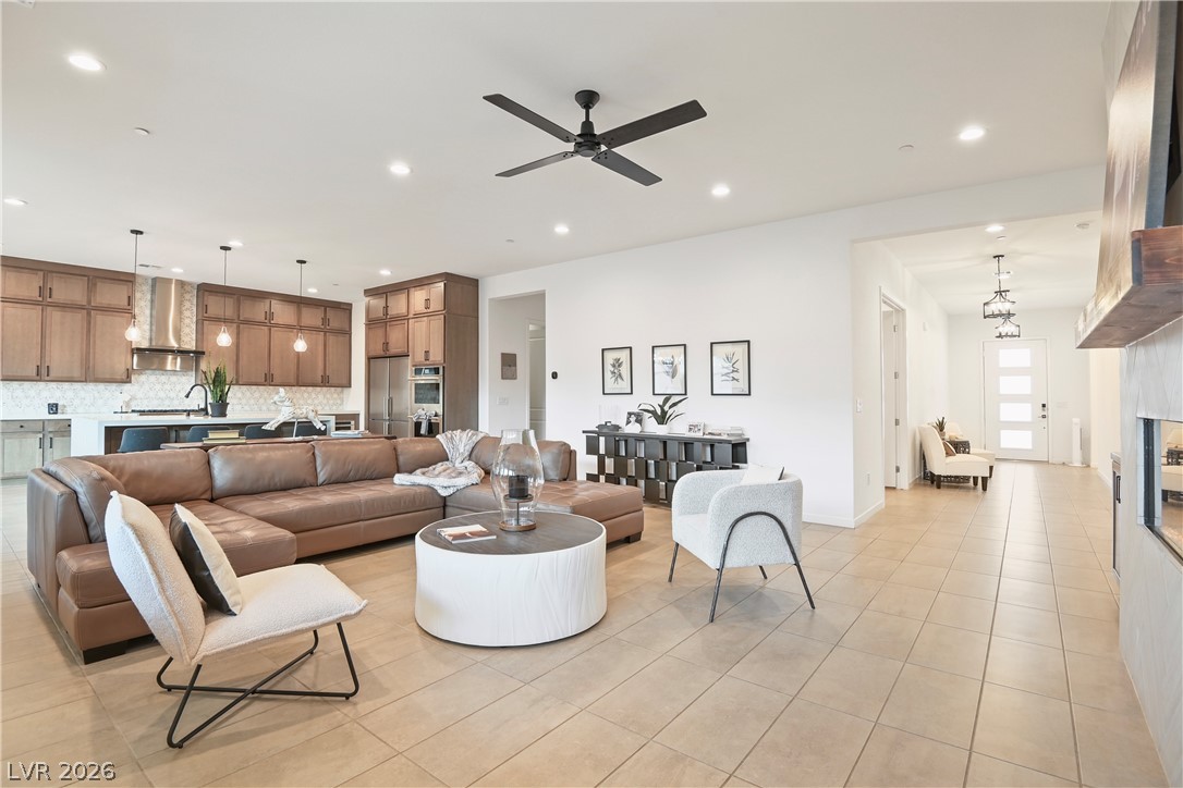 5738 Golden Chase Court Las Vegas NV 89131