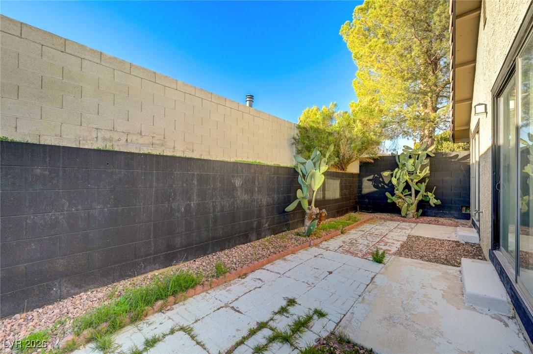 1040 Neil Armstrong Circle Las Vegas NV 89145