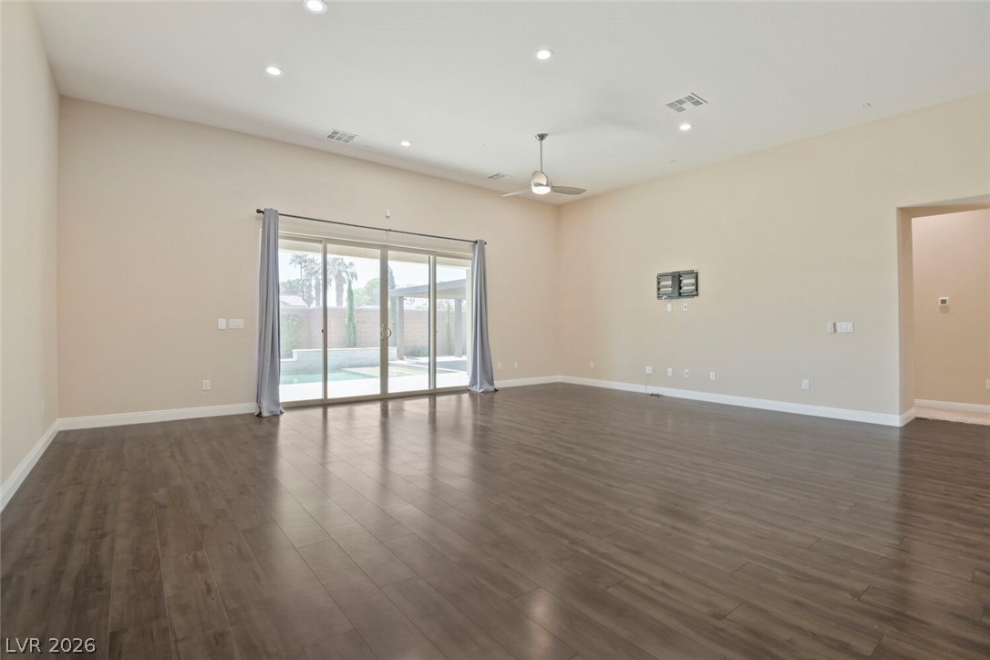 3895 Valles Caldera Court Las Vegas NV 89118