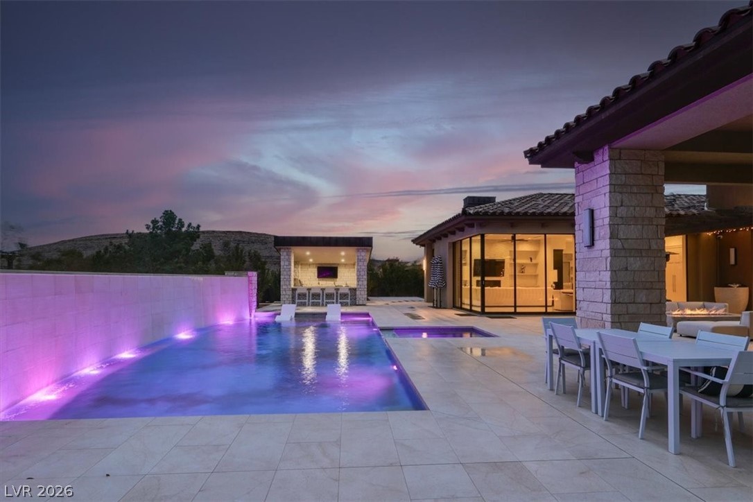 20 Pebble Hills Court Las Vegas NV 89141