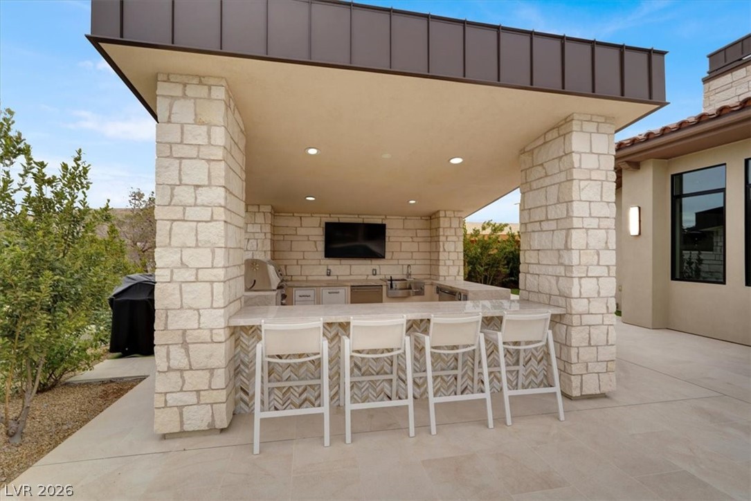 20 Pebble Hills Court Las Vegas NV 89141